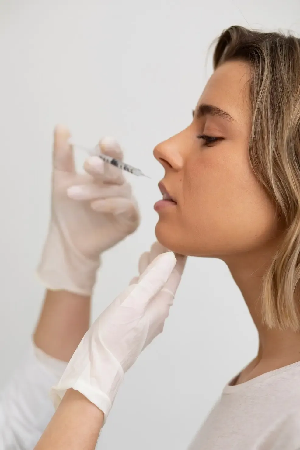 Aplicação de toxina botulínica em perfil Aplicação de toxina botulínica em perfil